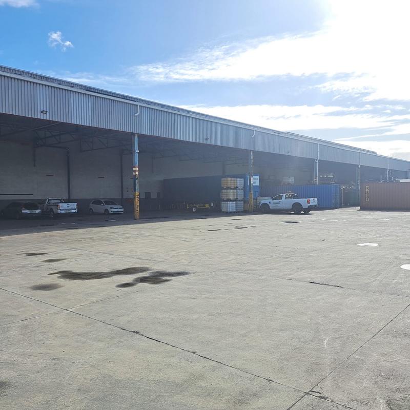 To Let Commercial Property for Rent in Sidwell Eastern Cape